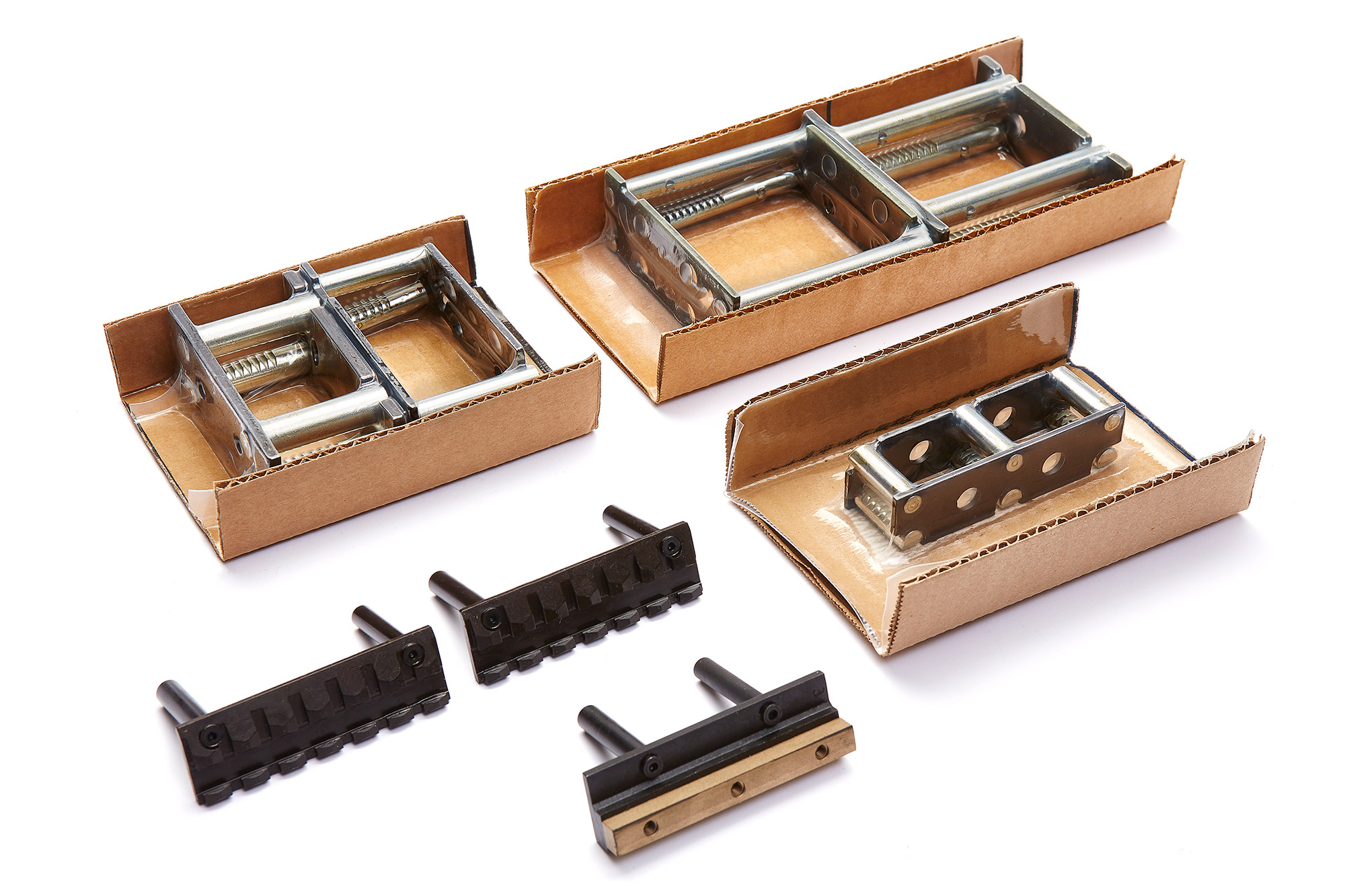 Master holder sets and main guides